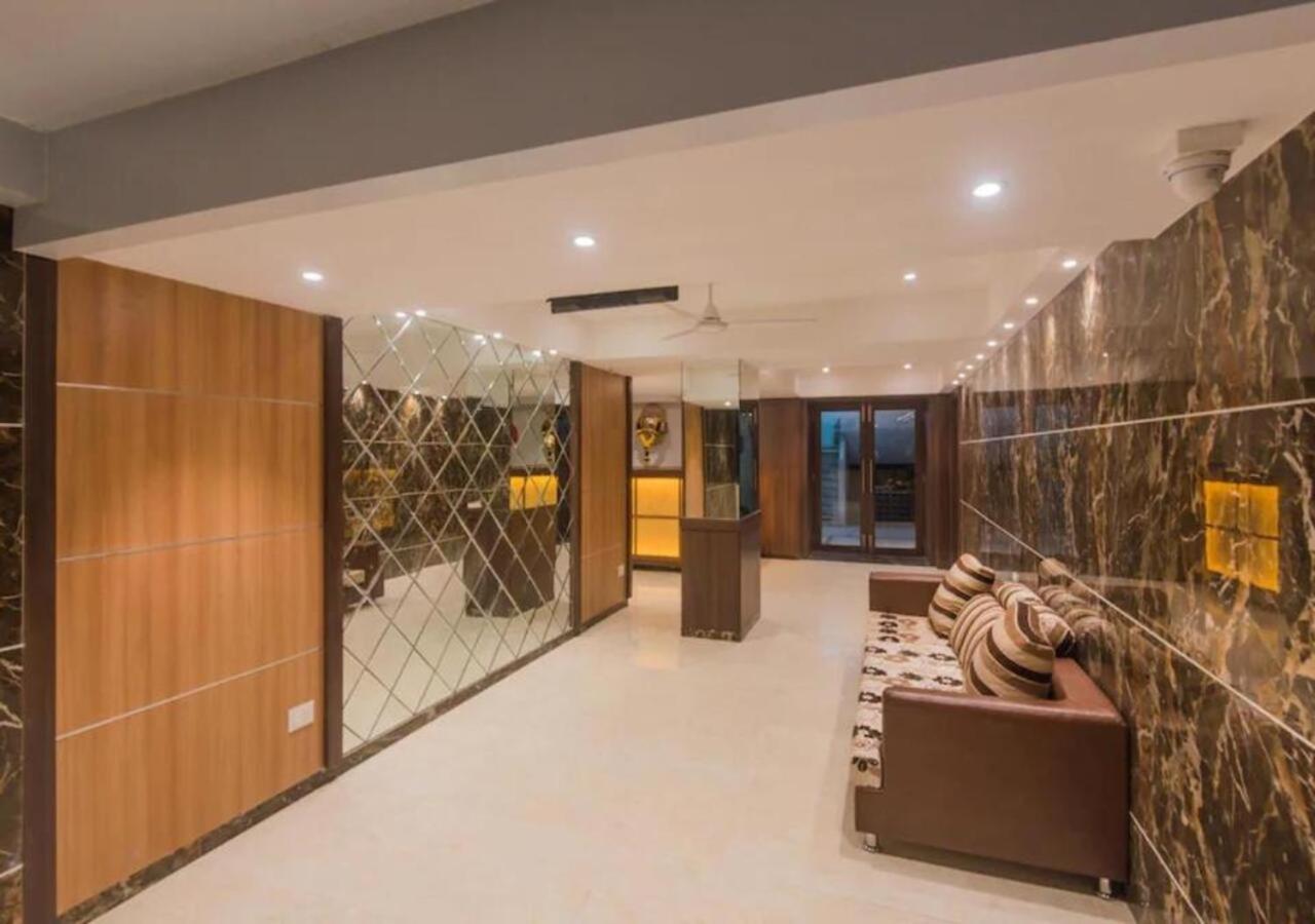 Hotel Mourya Residency Navi Mumbai Exterior foto